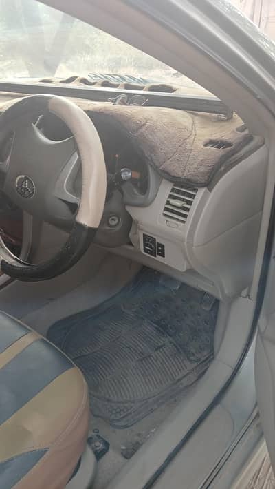 Toyota Corolla Altis 2011