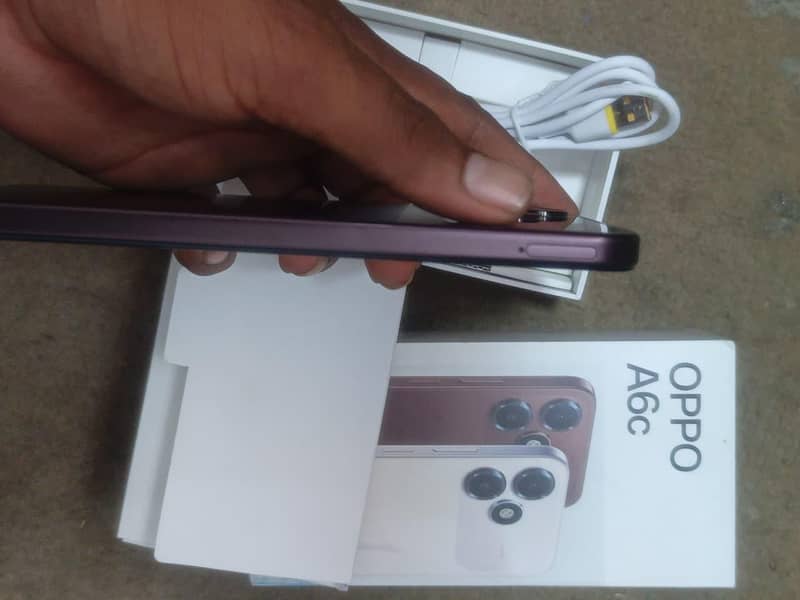 OPPO A6C 0