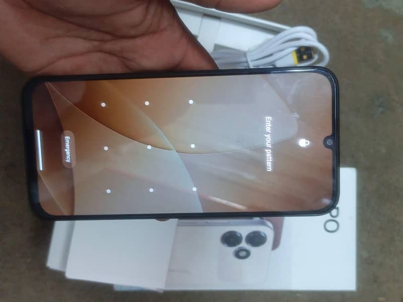 OPPO A6C 3