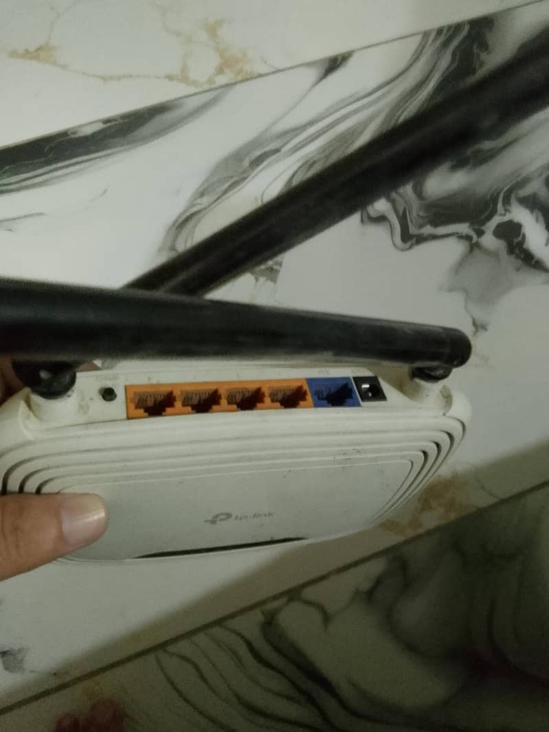 TP-Link router 1