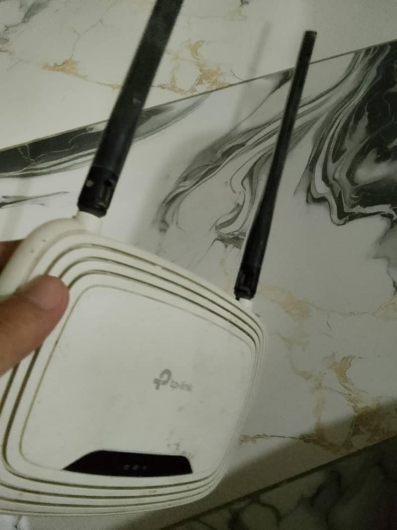 TP-Link router 2