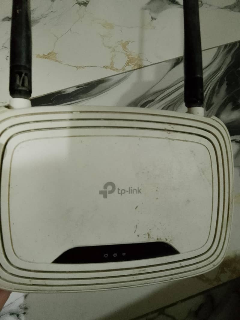 TP-Link router 3