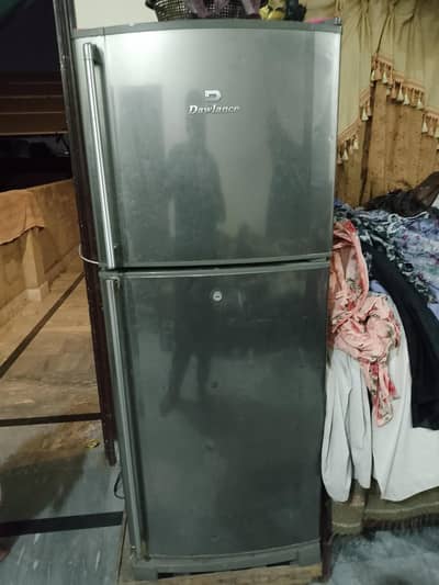 Dawlance Midum Large Refrigerator For sale (0300/4149583)