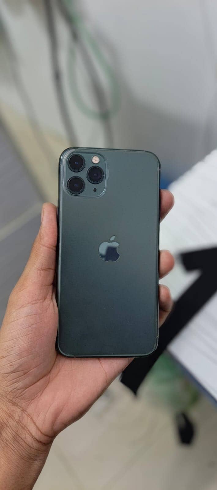 Apple iPhone 11 Pro 2