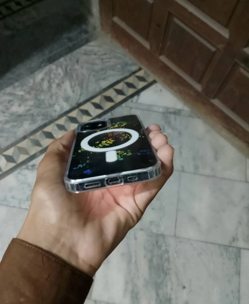 Apple iPhone 12 7