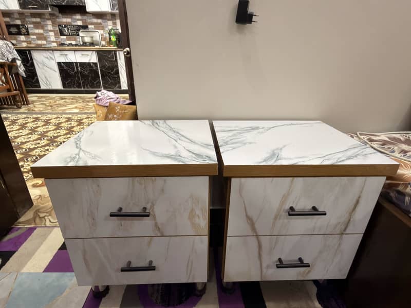 2 side table 0