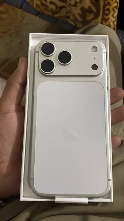 Apple iPhone 17 Pro Max 256 GB Nón-PTA
