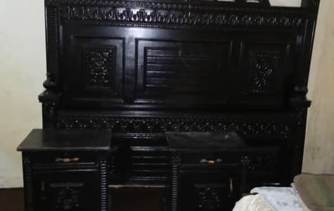 bed for urgent sale