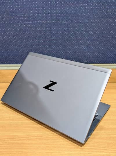 HP ZBook Firefly 14 G7