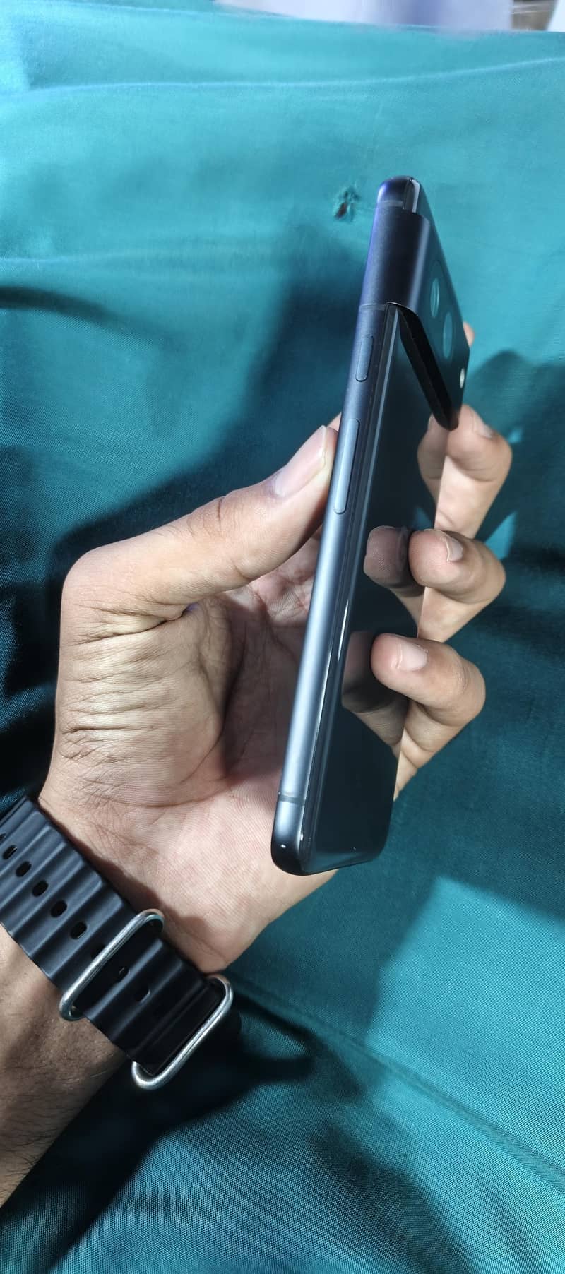Google Pixel 8 1