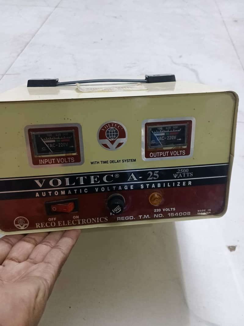 stabilizer fridge stabilizer / automatic voltage stabilizer / stabili 1