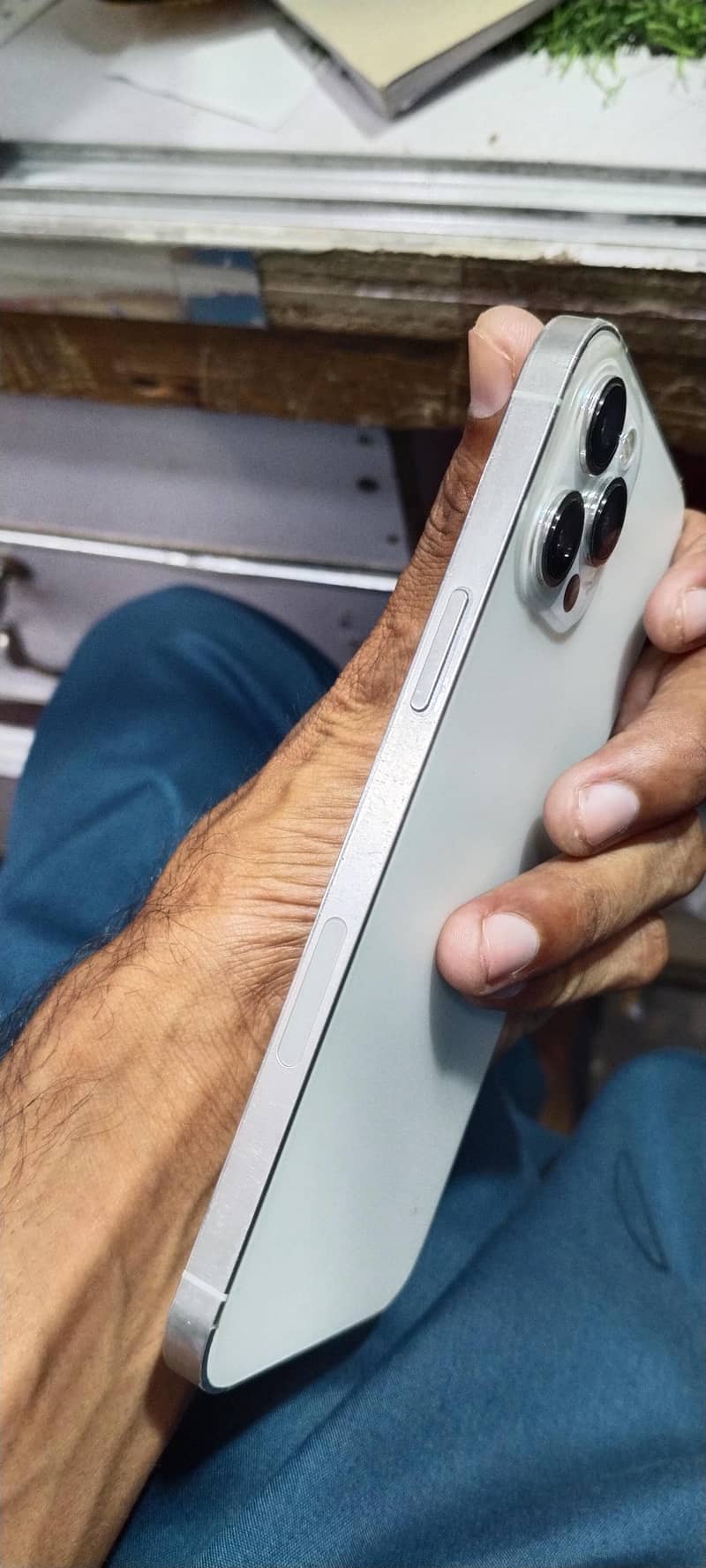 Apple iPhone 12 Pro Max 3