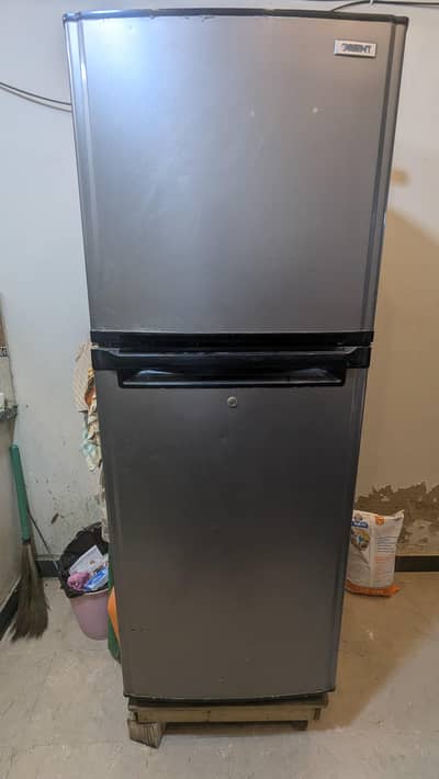 Orient Grand 385 Refrigerator (14 Cubic Feet)
