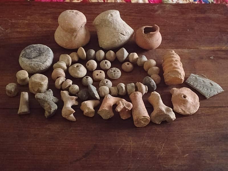 Antic Stones 0
