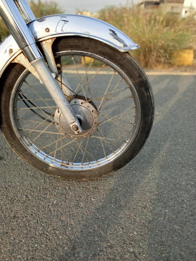 Honda cd 70 9