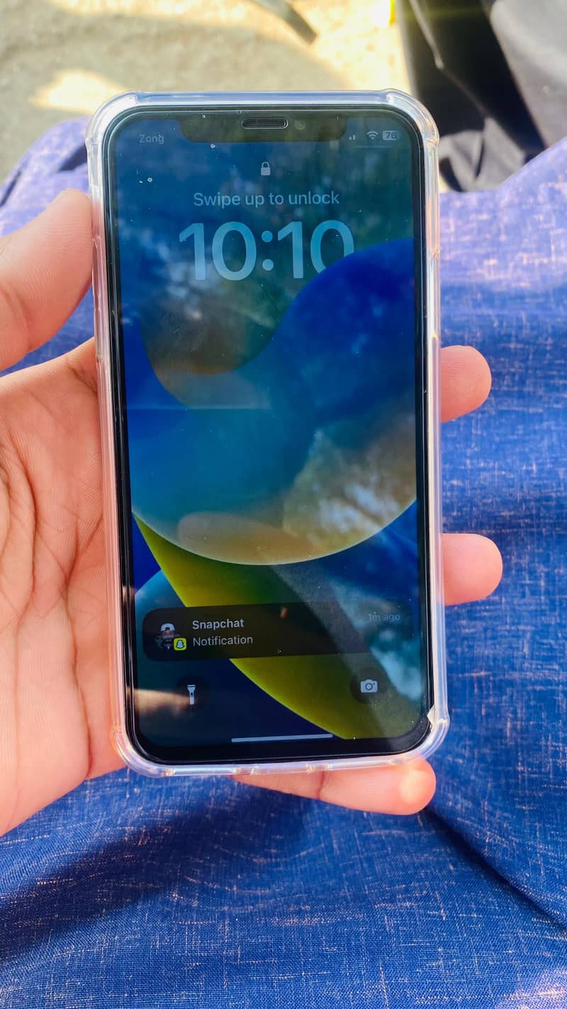 Apple iPhone X 0