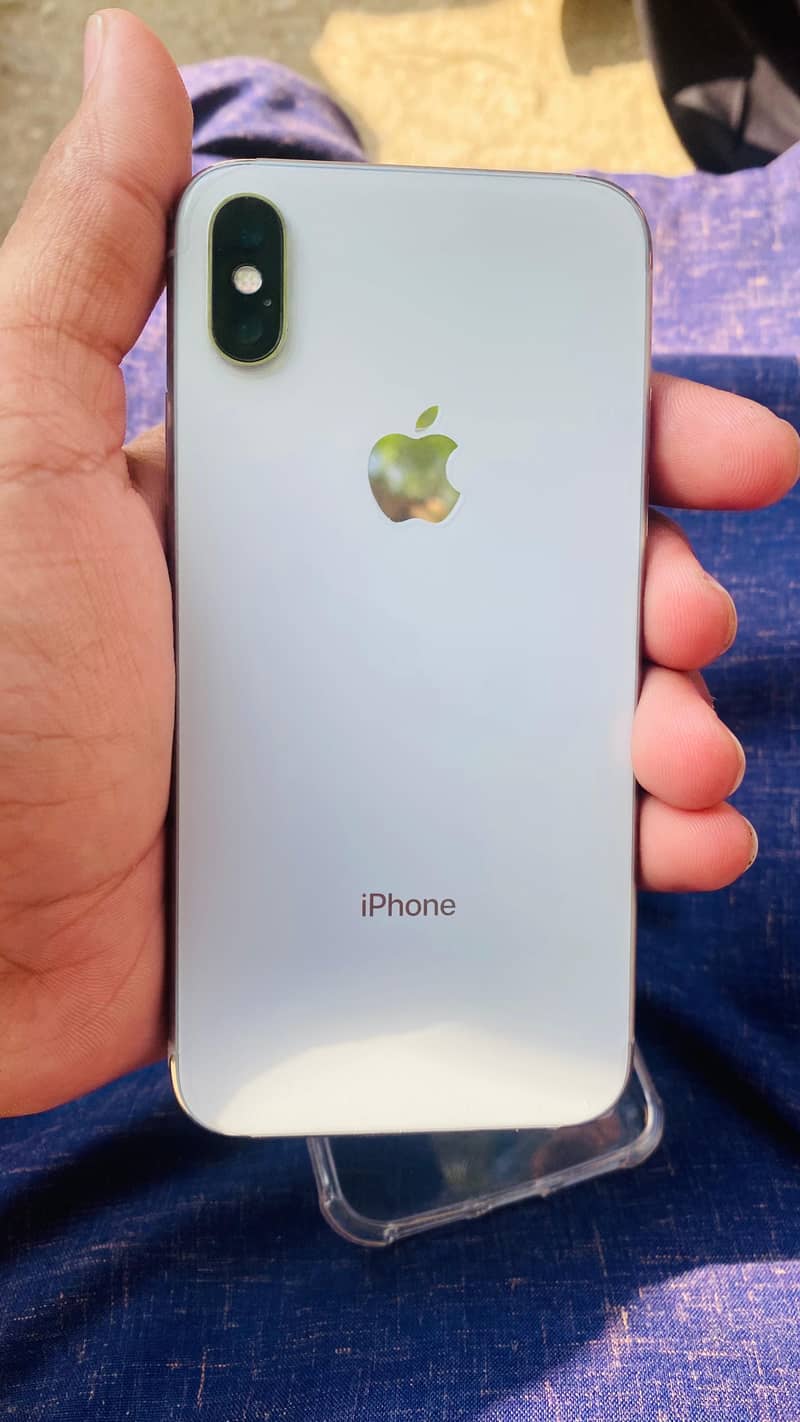 Apple iPhone X 5