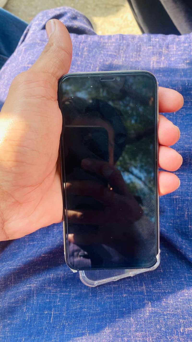 Apple iPhone X 6