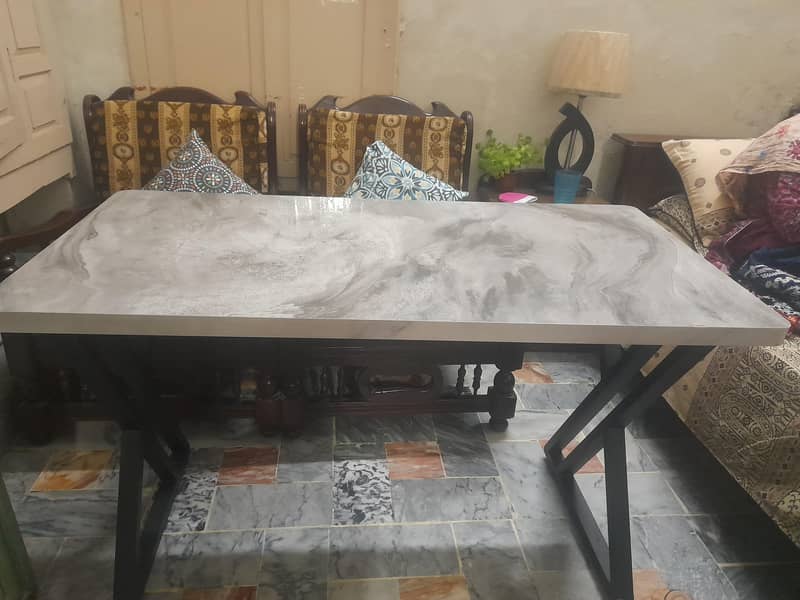 dinning table 1