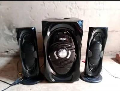 Amigo RG-04 Multimedia Speaker Buffer