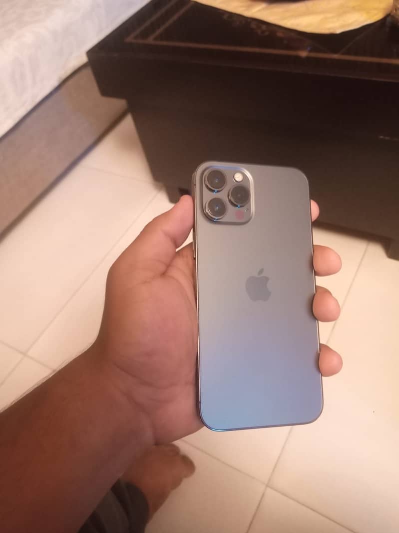 Apple iPhone 12 Pro Max 0