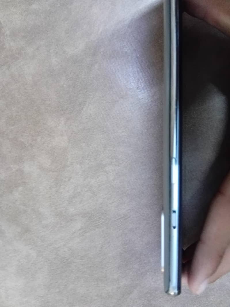 One Plus 8T 4