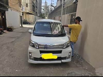 Daihatsu Move 2014