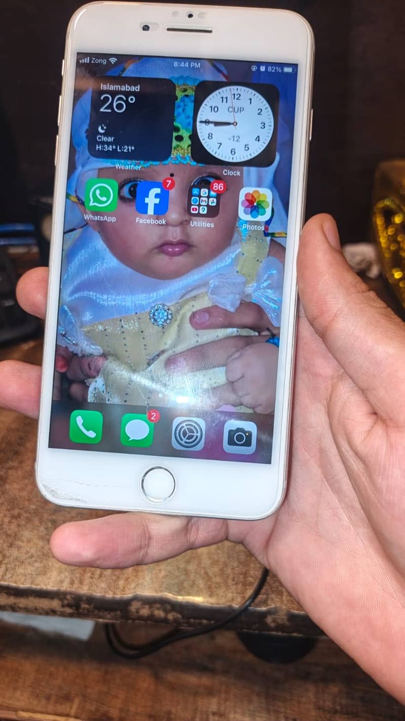 Apple iPhone 7 Plus 4