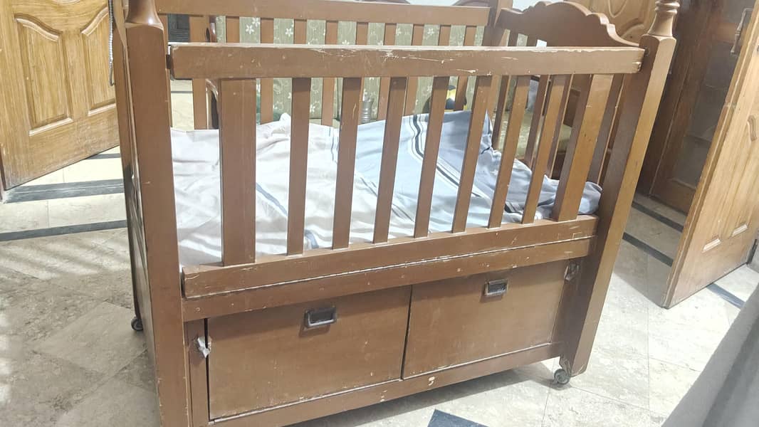 Baby Cot 2