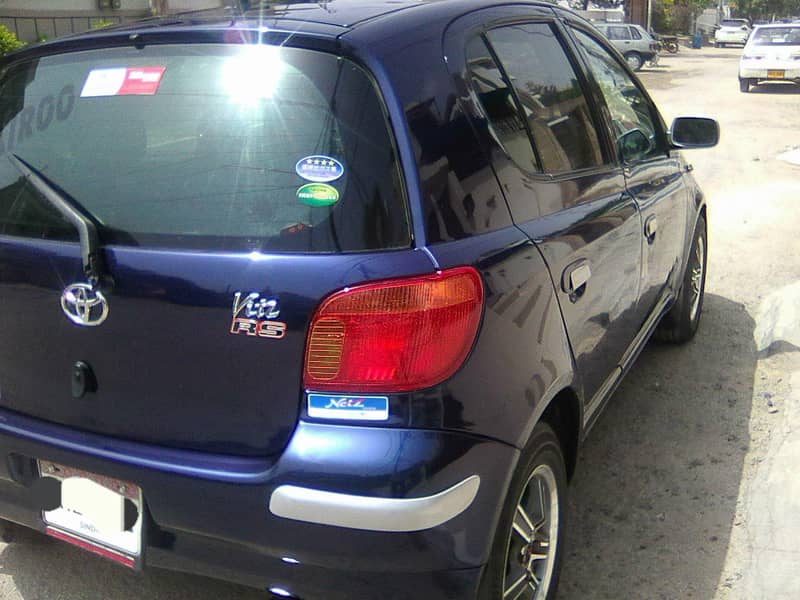 VITZ 2003/2006 AUTOMATIC METALLIC BLUE  BEHTREEN CONDITION 7