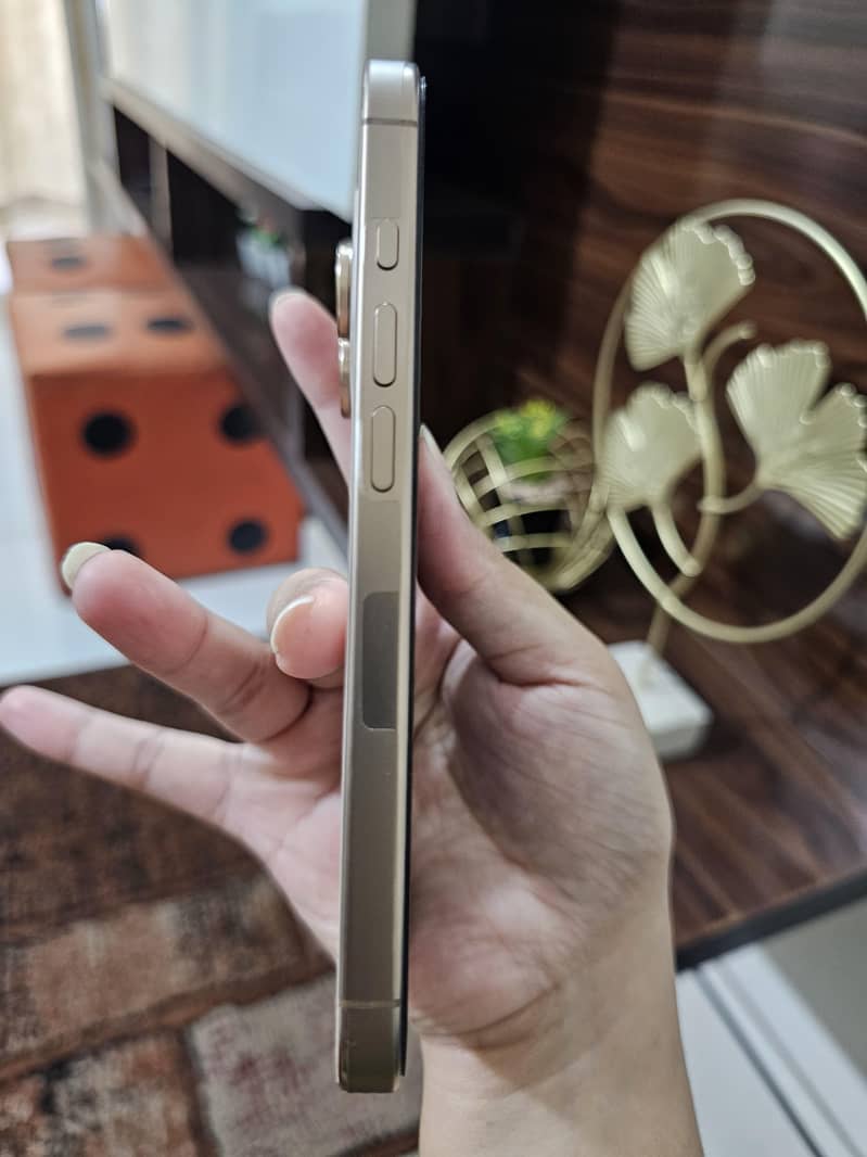 iphone 16pro 1