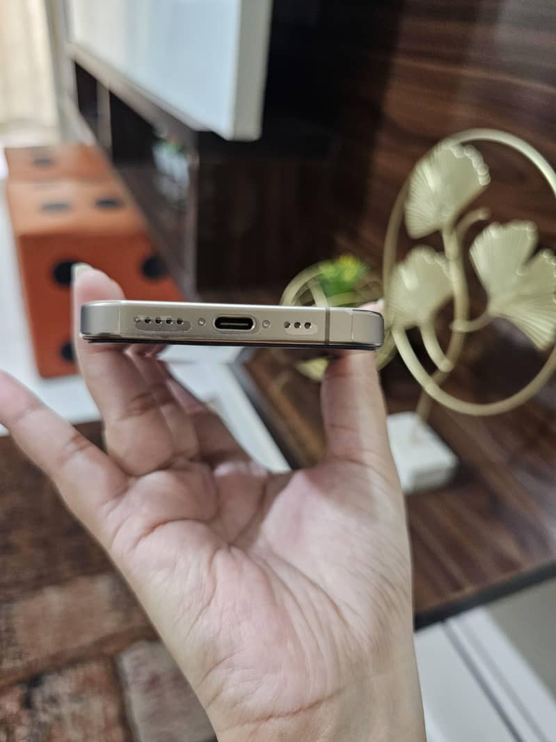 iphone 16pro 2