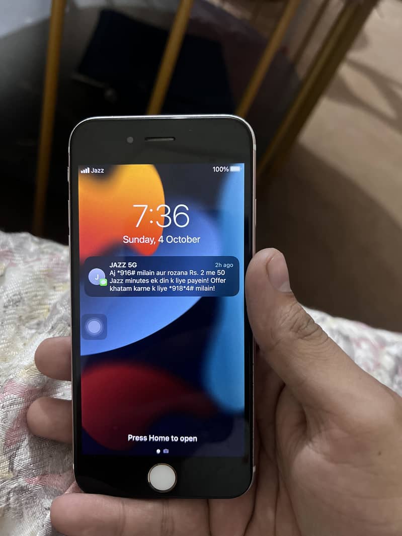 Apple iPhone 6S 0
