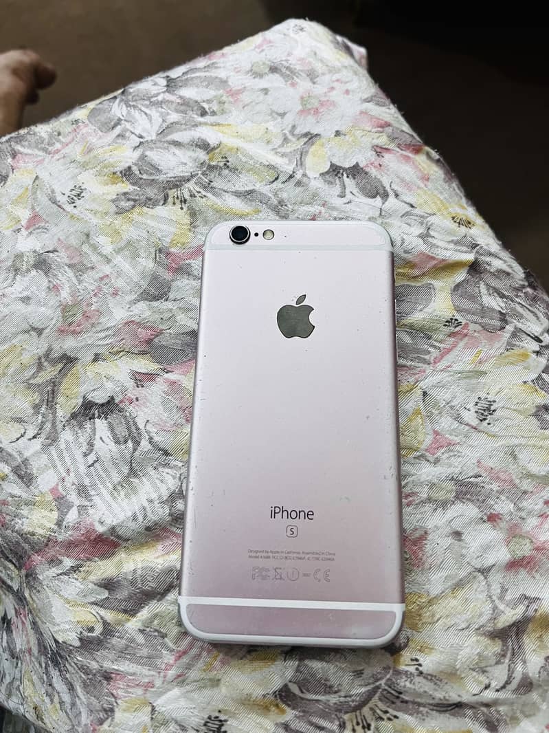 Apple iPhone 6S 1