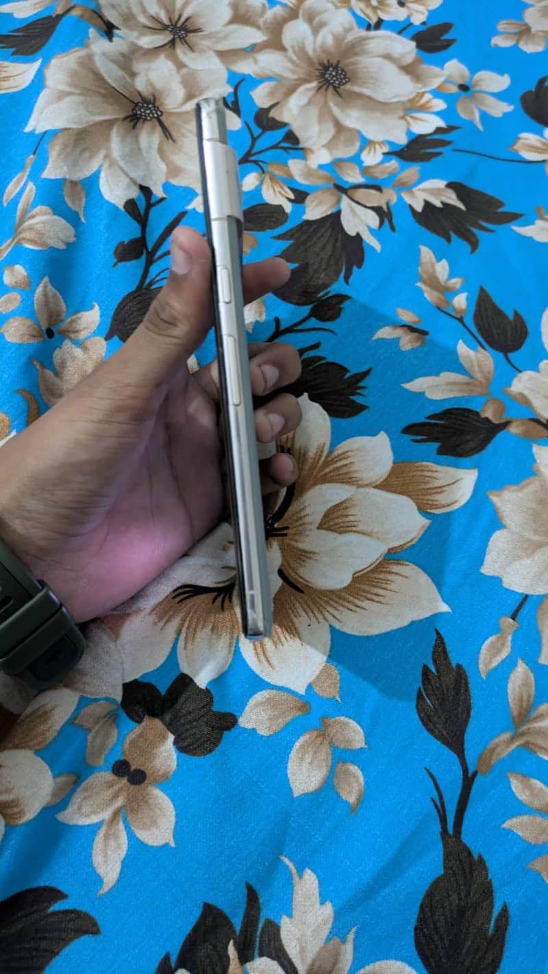 Google Pixel 7 Pro 2