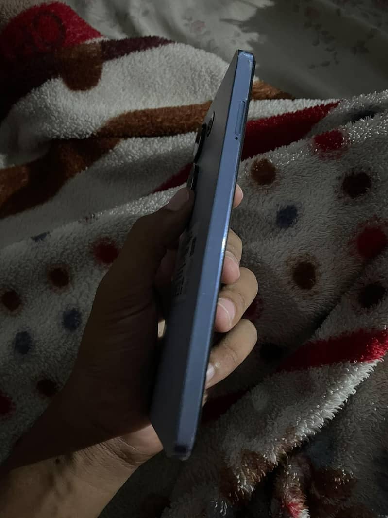 Tecno CAMON 20 2