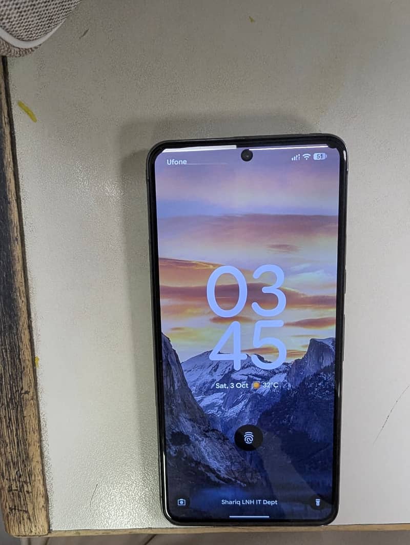 Google Pixel 8 Pro 2