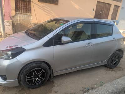 Toyota Vitz 2012