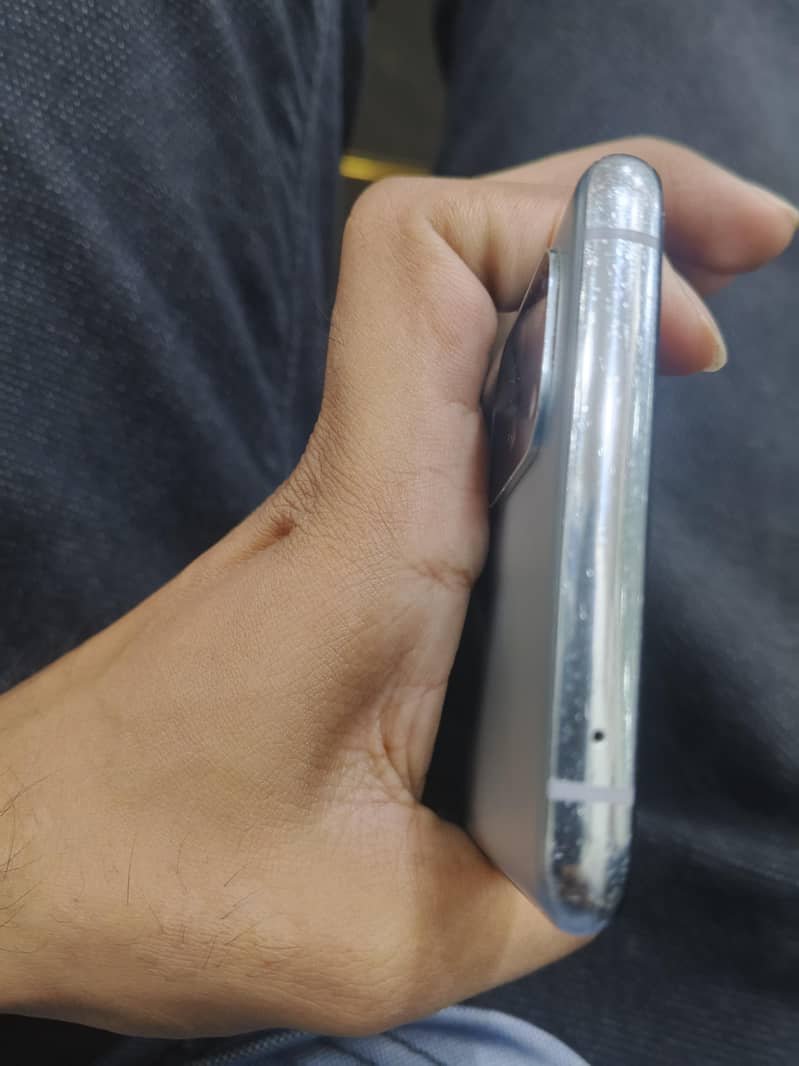 One Plus 8T 3