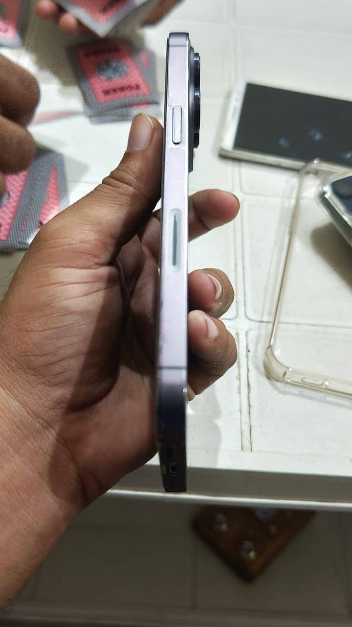 Apple iPhone 14 Pro Max 7