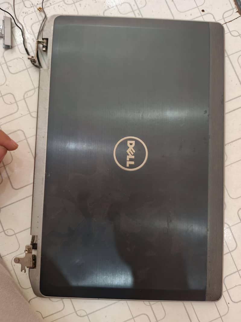 Dell laptop led e6330 0