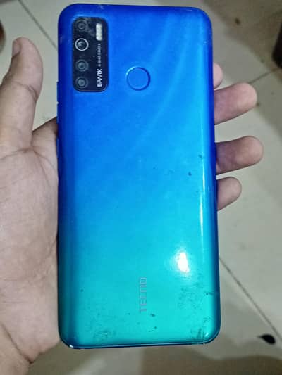 Tecno spark 5pro 4/64gb