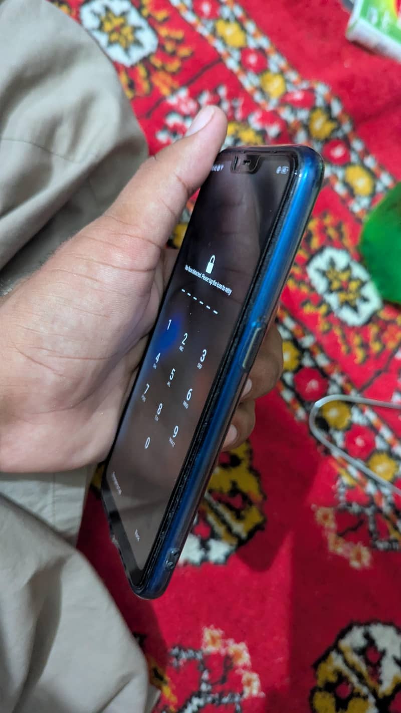 OPPO A3s 3