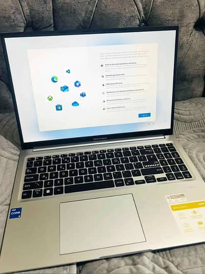 ASUS Vivobook 16 X1605VA | Core i9 13th Gen | H Processor | 16GB/256GB