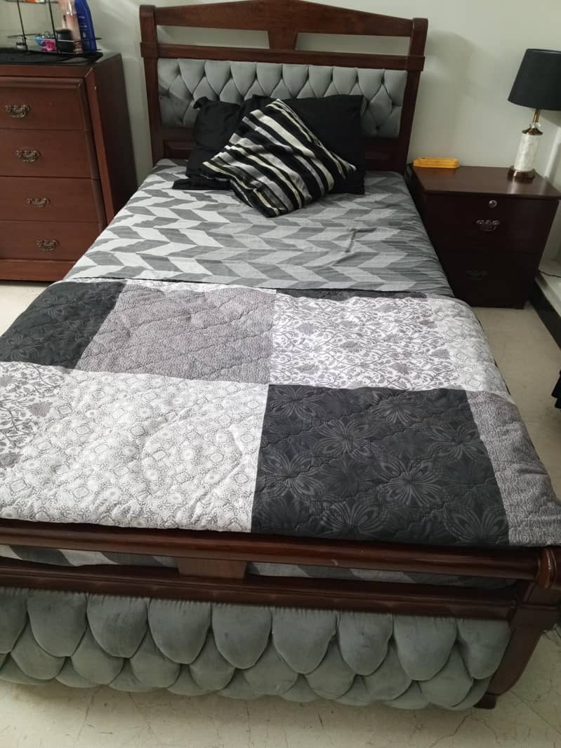 two single bed with side tables 7