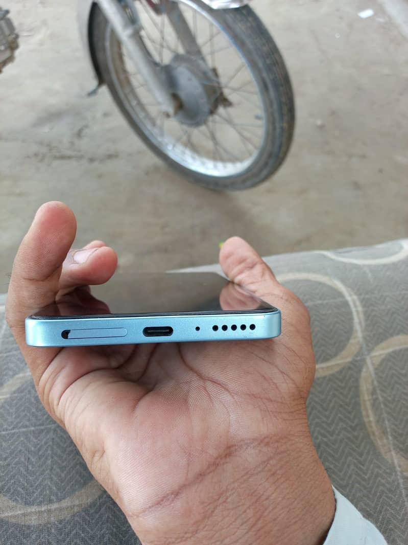 Redmi note 13 8.256 2