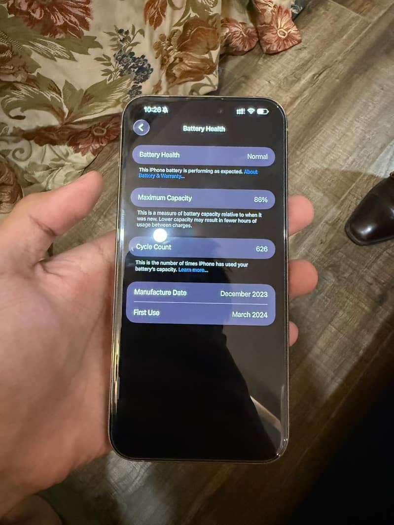 Apple iPhone 15 Pro Max 3
