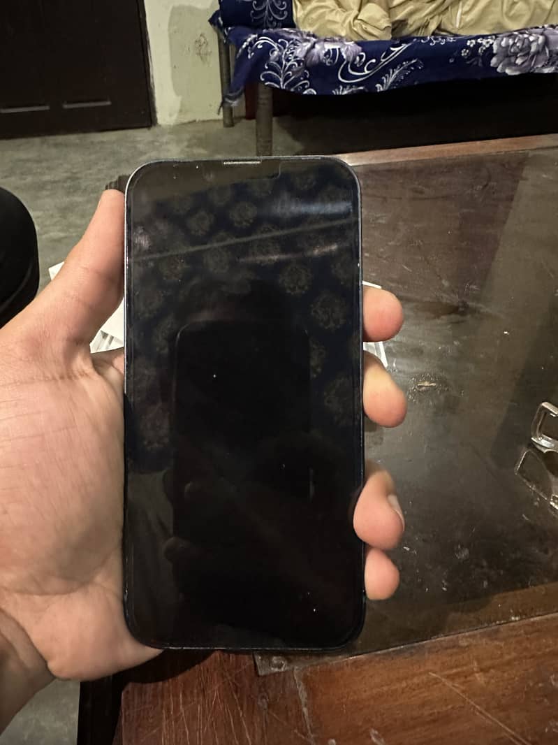 Apple iPhone 14 1