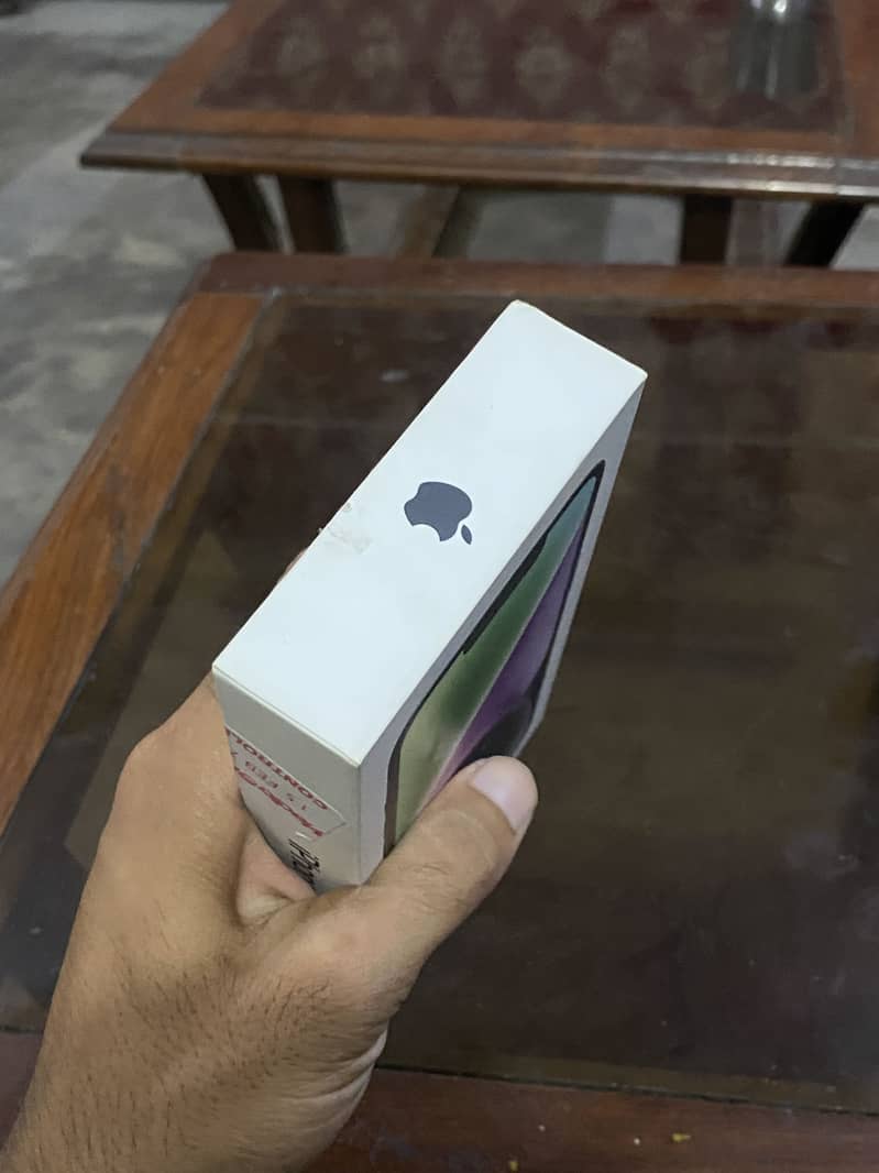 Apple iPhone 14 10