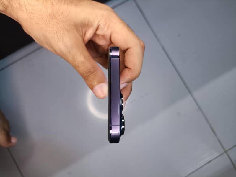 Apple iPhone 14 Pro Max 4